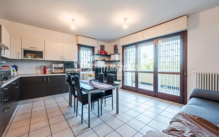 Appartamento trilocale in vendita in Medicina