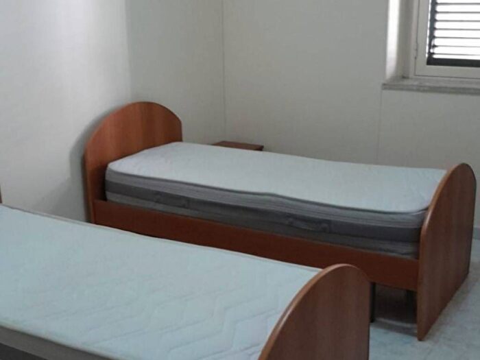 Appartamento bilocale in affitto in Via Mariano Stabile, Politeama Ruggiero Settimo, Palermo