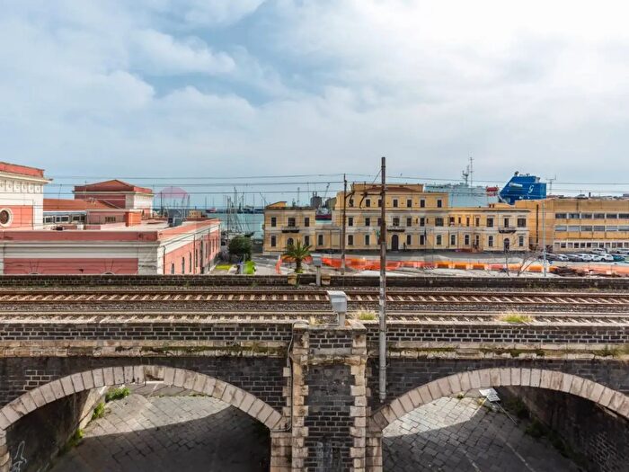 Appartamento bilocale in vendita in Via San Gaetano, Catania