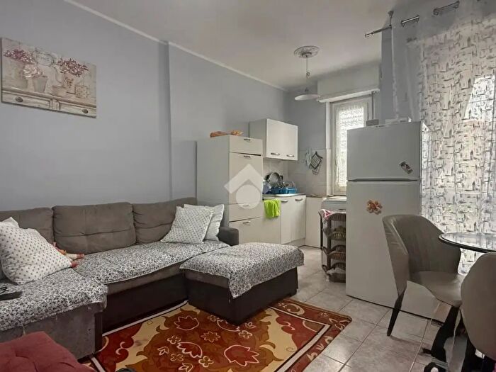 Appartamento bilocale in vendita in Via Parenzo, Torino