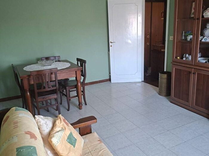 Appartamento bilocale in affitto in Via Policastro, Tor de' Schiavi, Roma