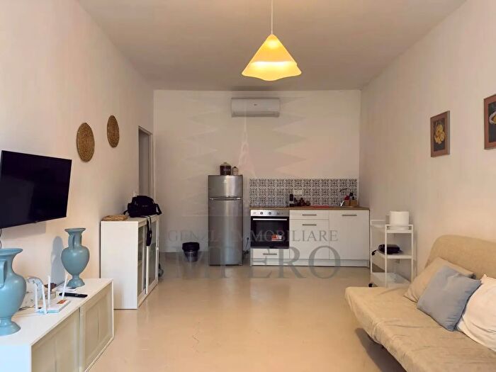 Appartamento quadrilocale in vendita in Via del Comune, Camporosso