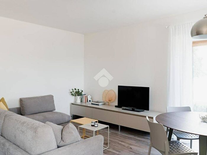 Appartamento bilocale in affitto in Via Val Mora, Garda