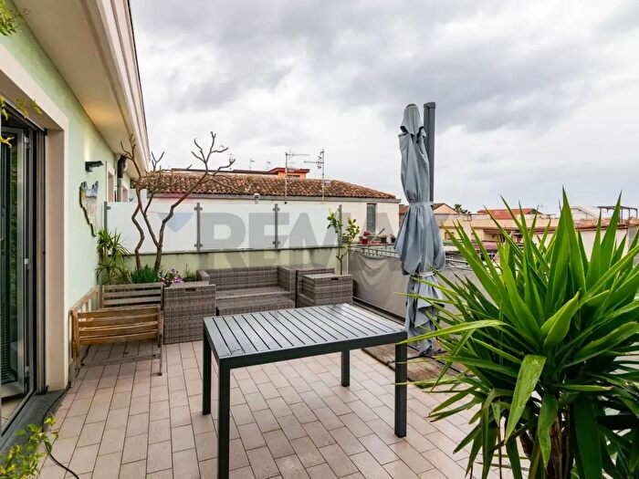 Appartamento trilocale in vendita in Via Antonio Gramsci, Riposto