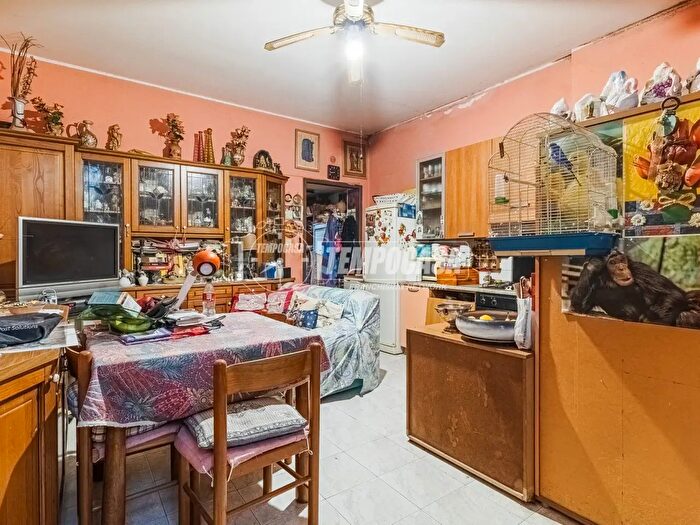 Appartamento bilocale in vendita in Via Massarani, Milano