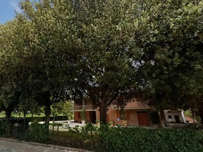 Appartamento con 16 locali in vendita in Bastia Umbra