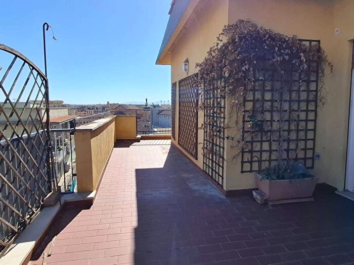 Casa trilocale in affitto in Via di San Tommaso d'Aquino, Piazzale degli Eroi, Roma