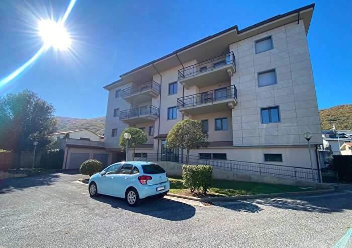 Appartamento bilocale in vendita in Via Roma, Scoppito