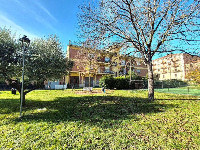 Appartamento con 6 locali in vendita in Monte San Giovanni Campano