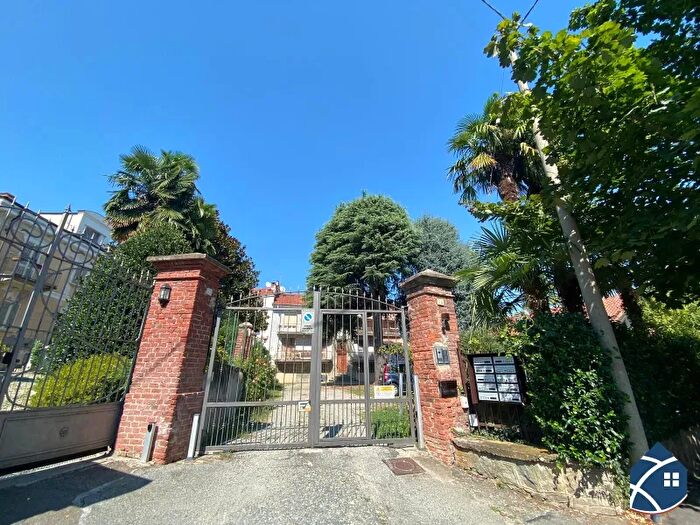 Appartamento quadrilocale in vendita in Pinerolo Viale della Rimembranza, Pinerolo