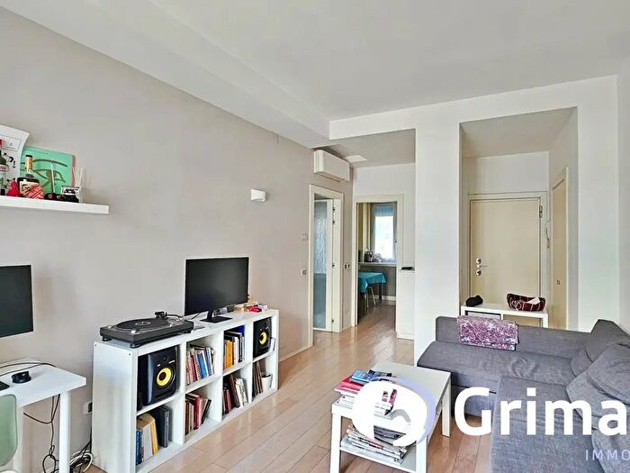 Appartamento trilocale in affitto in Via Giuseppe Meda, Milano
