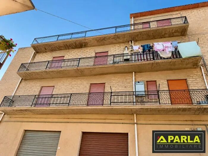 Appartamento quadrilocale in vendita in Via Julia, Canicatti'