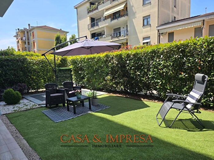 Appartamento bilocale in affitto in Via Antonio Allegri Correggio, Centro, Pioltello