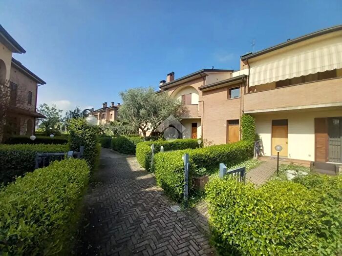 Appartamento trilocale in vendita in Via Giovanni Amendola, Castel Bolognese
