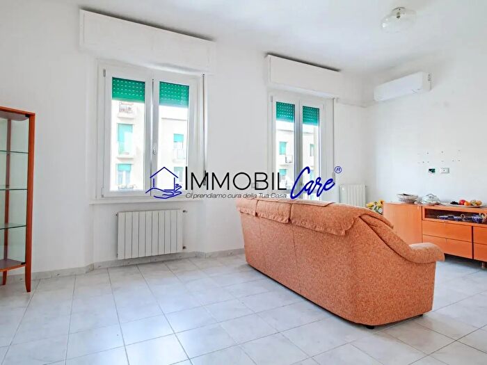 Appartamento trilocale in vendita in Livorno