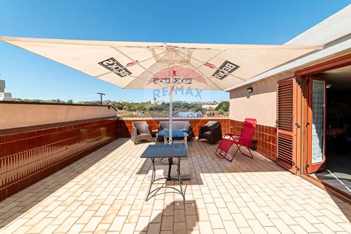 Appartamento con 5 locali in vendita in Via Passo Gravina, Catania