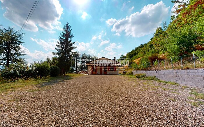 Casa trilocale in vendita in Via Maiola, Valsamoggia