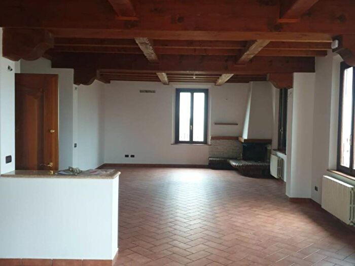 Appartamento quadrilocale in affitto in Via Provanone, Palata Pepoli, Crevalcore