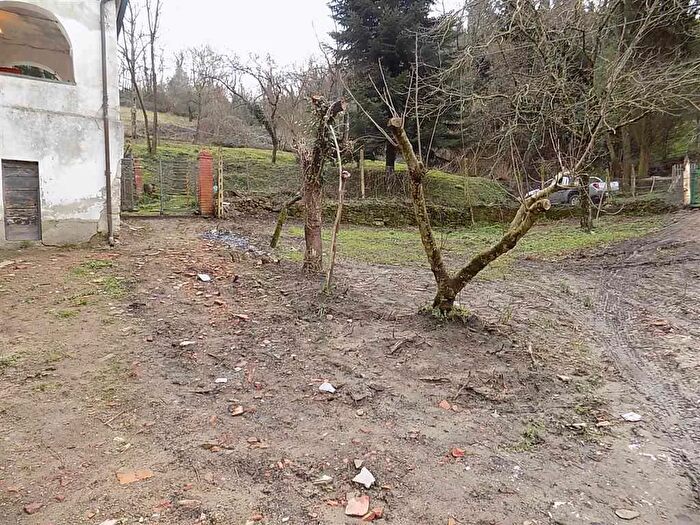 Casa trilocale in vendita in Dicomano, Dicomano