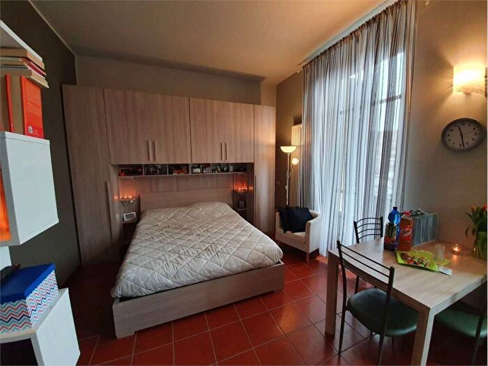 Appartamento monolocale in affitto in Como Sole, Como