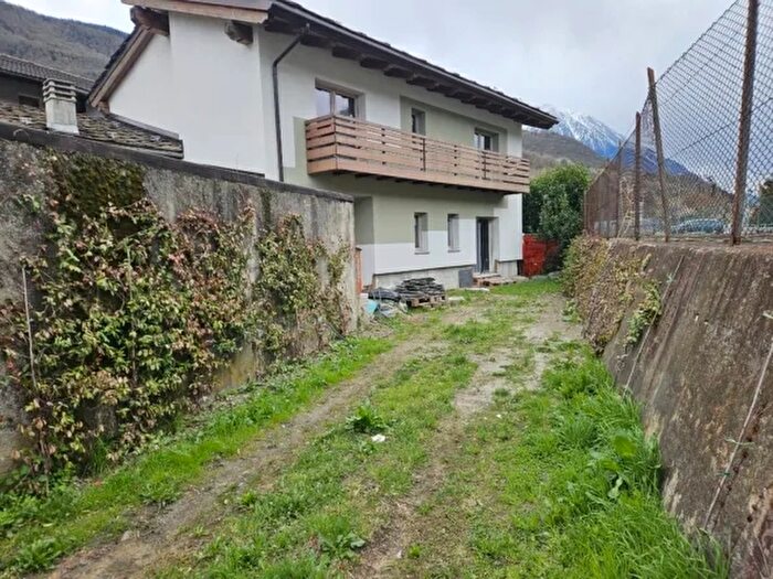 Case in Vendita e in Affitto - 2