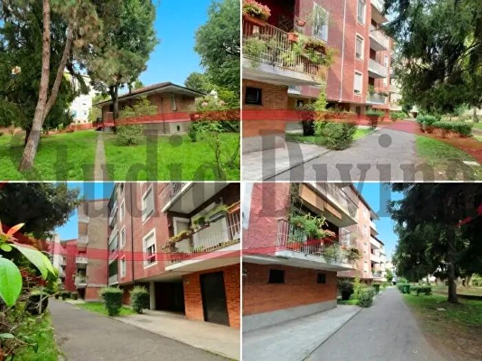 Appartamento trilocale in vendita in Via Gabbro, Milano