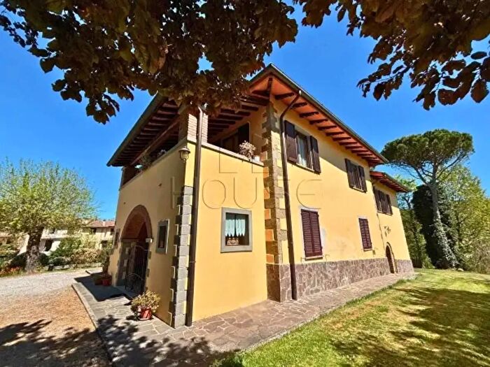 Casa con 6 locali in vendita in Strada Vicinale del Colcello, Monterchi