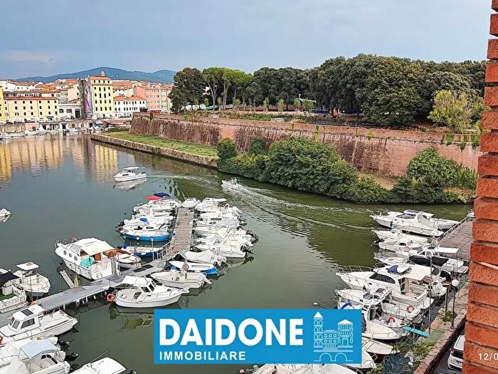 Appartamento trilocale in vendita in Livorno