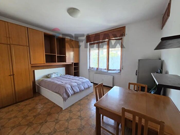Appartamento monolocale in vendita in Via Sebenico, Varese