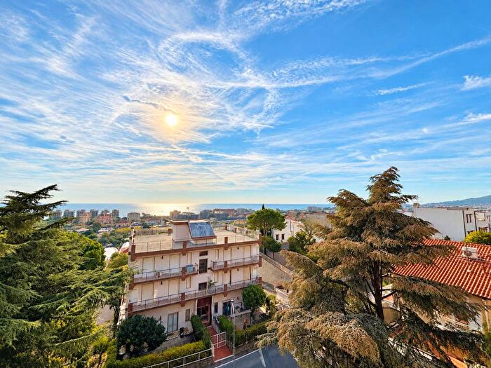 Appartamento bilocale in vendita in Via Sant'Eugenio, Centro, Ceriale