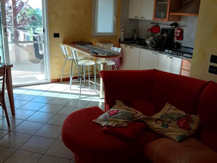 Appartamento trilocale in affitto in Via Armando Diaz, Centro, San Clemente
