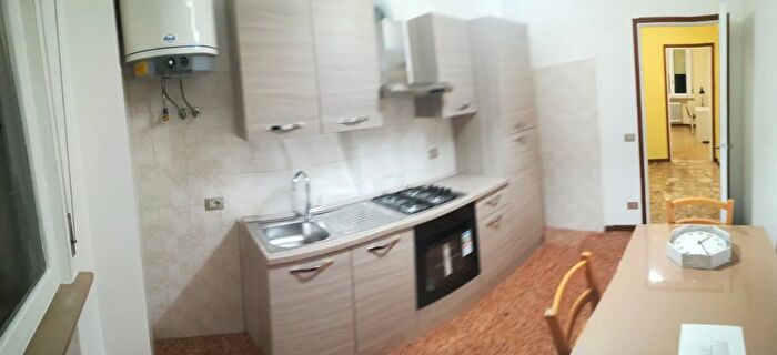 Appartamento trilocale in affitto in Via a E G Isola, Parma