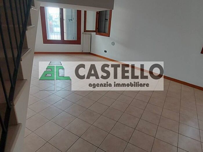 Appartamento trilocale in affitto in Via Terraglione, Terraglione, Vigodarzere