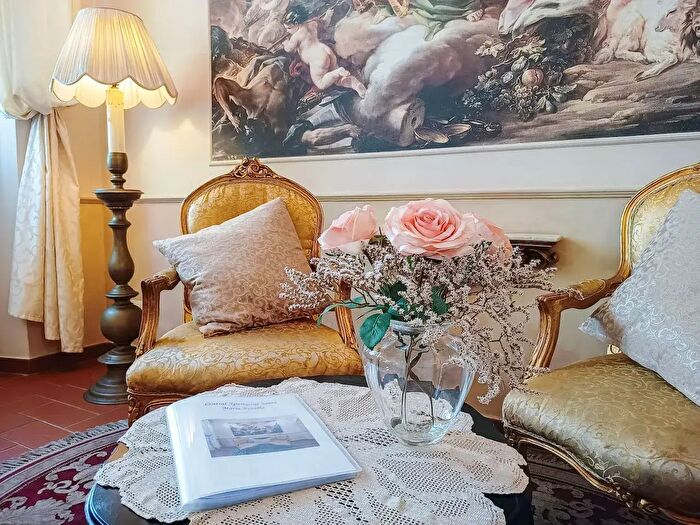 Appartamento trilocale in vendita in Via Palazzuolo, Firenze
