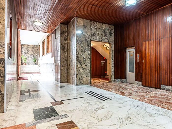 Appartamento con 5 locali in vendita in Via Bligny, Torino