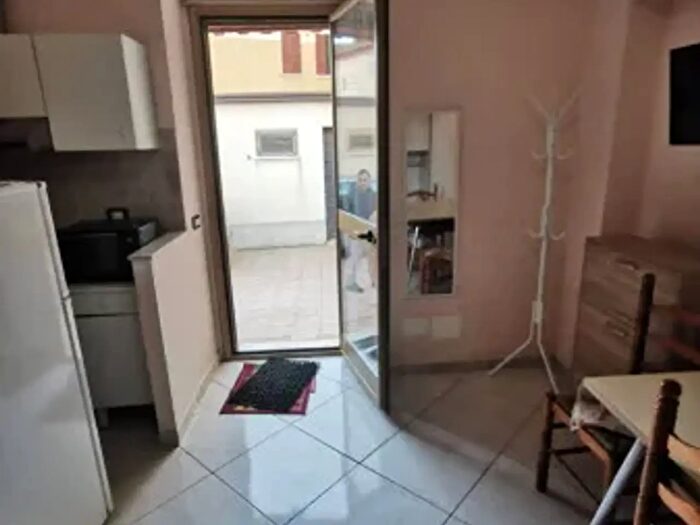 Appartamento monolocale in affitto in Via Crotone Vico, Catanzaro