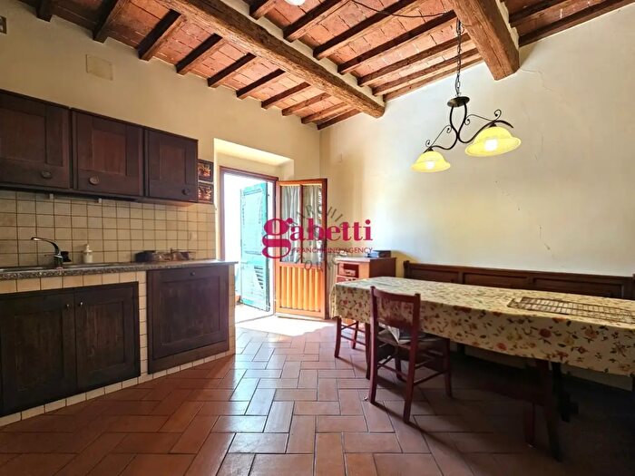 Casa in vendita in Lastra A Signa