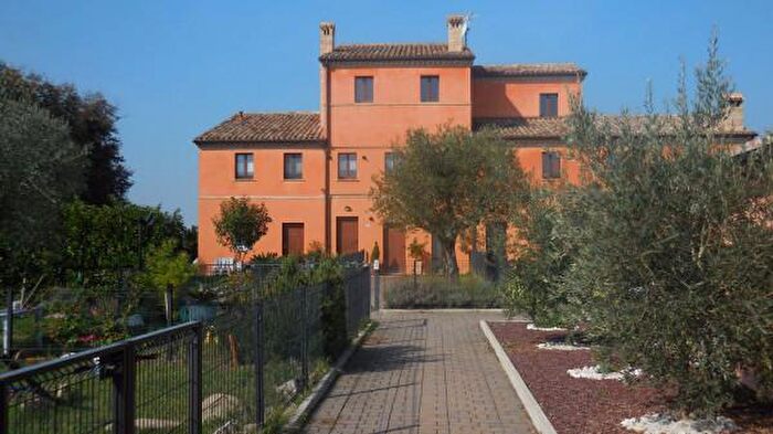 Appartamento quadrilocale in vendita in Via Acquasanta, San Marcello