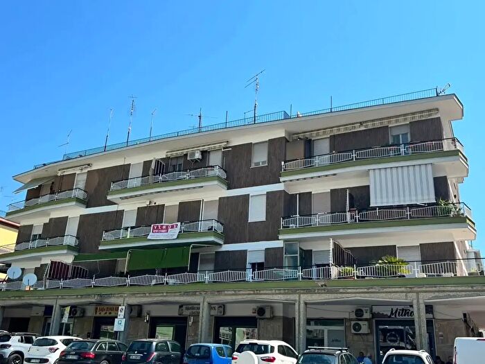 Appartamento quadrilocale in vendita in Via IV Giornate di Napoli, Civita Castellana
