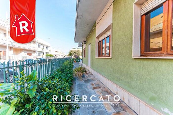 Casa con 5 locali in vendita in Via Umbria, Novoli