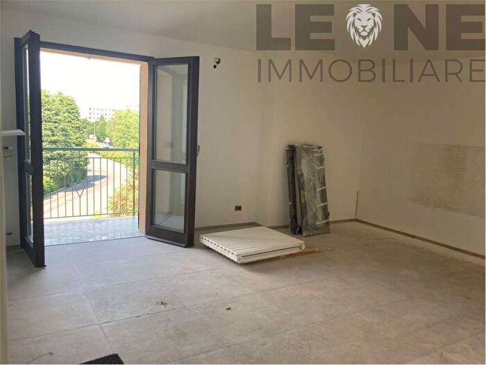 Appartamento con 5 locali in affitto in VIA CASELLINE, Centro, Vignola