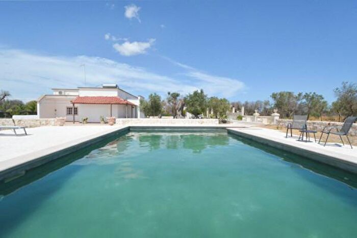 Casa con 6 locali in vendita in San Vito Dei Normanni