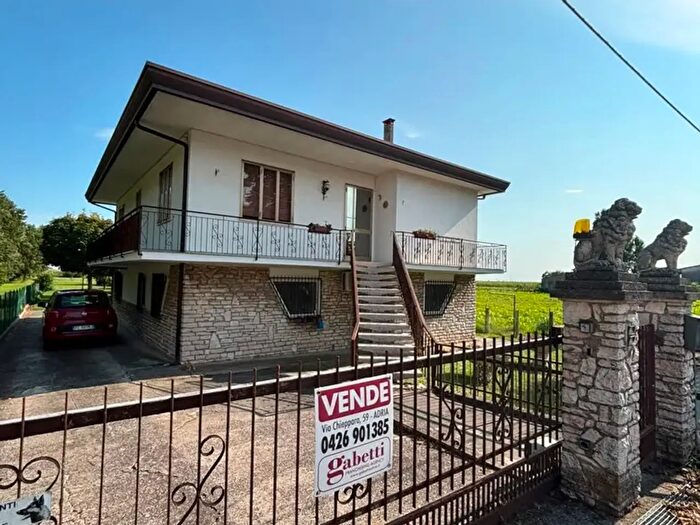 Casa con 7 locali in vendita in Cà Emo Via Giacomo Matteotti, Adria