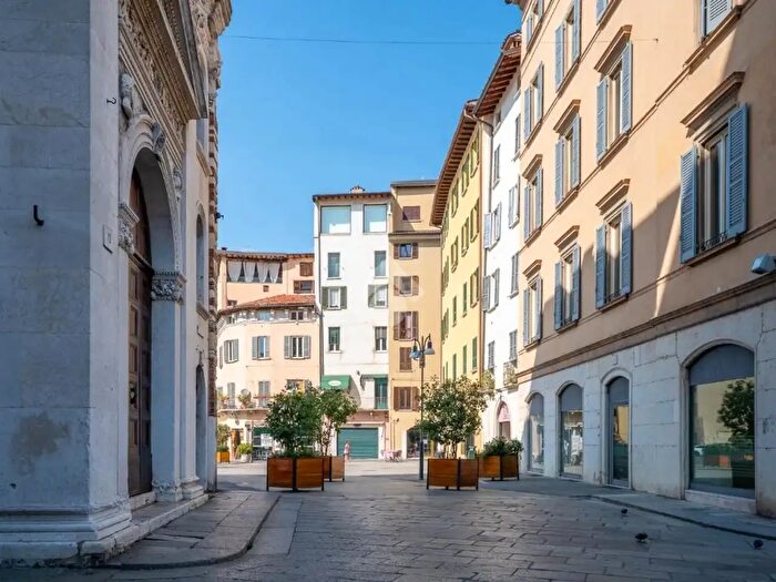 Appartamento bilocale in vendita in Via San Faustino, Brescia
