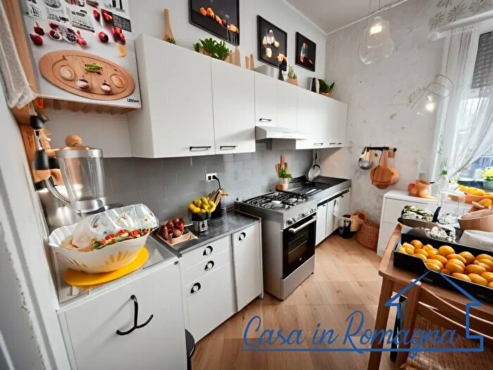 Appartamento quadrilocale in vendita in Via Acquario, Rimini