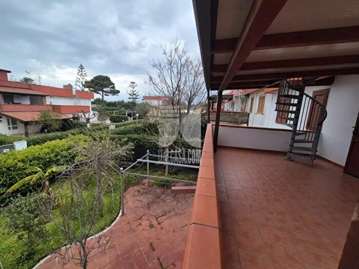 Appartamento bilocale in vendita in Località Anastasi, Isola Di Capo Rizzuto