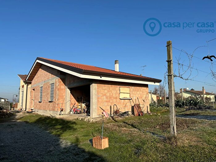 Casa monolocale in vendita in Rovigo