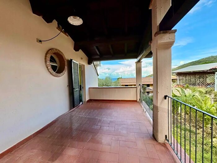 Appartamento bilocale in vendita in Rio