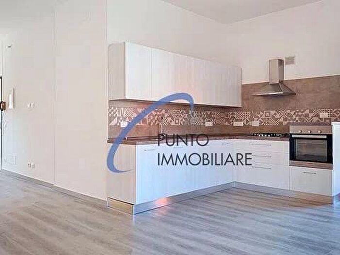 Appartamento quadrilocale in affitto in Centro, Carasco