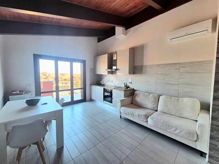 Appartamento trilocale in vendita in Via Eugenio Montale, Roncello